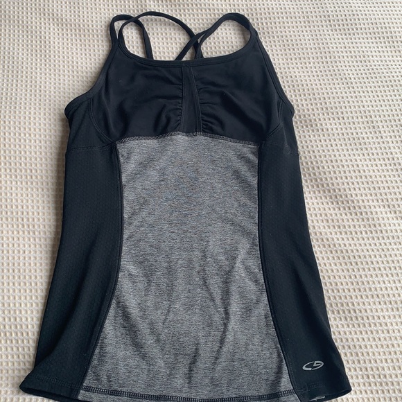 Champion work out tank with built in bra size XS - Picture 2 of 9